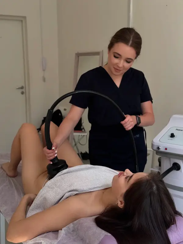 Мастер Body Bliss за работой