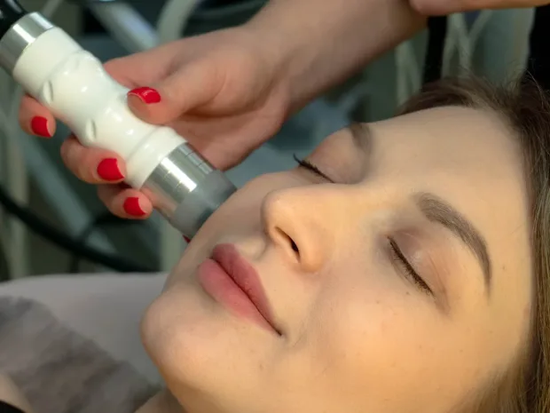 Биофотонная терапия в студии Body Bliss